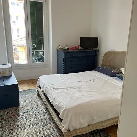 Casa Zeffiro 7 アパート *